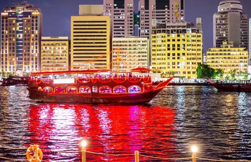 Dhow Cruise Dinner on Dubai Creek, Dubai