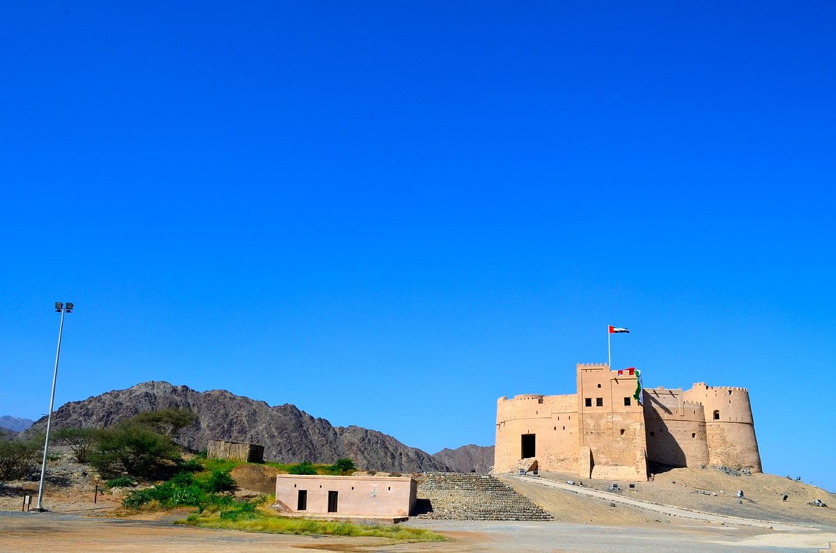 Al Hayl Castle tour