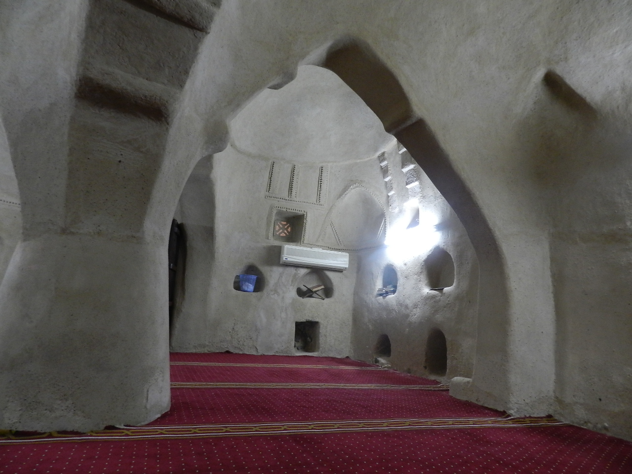 Al_Badiyah_Mosque_-_Fujairah_(8)