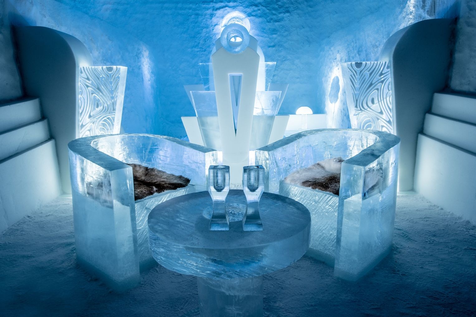 chillout ice lounge offers