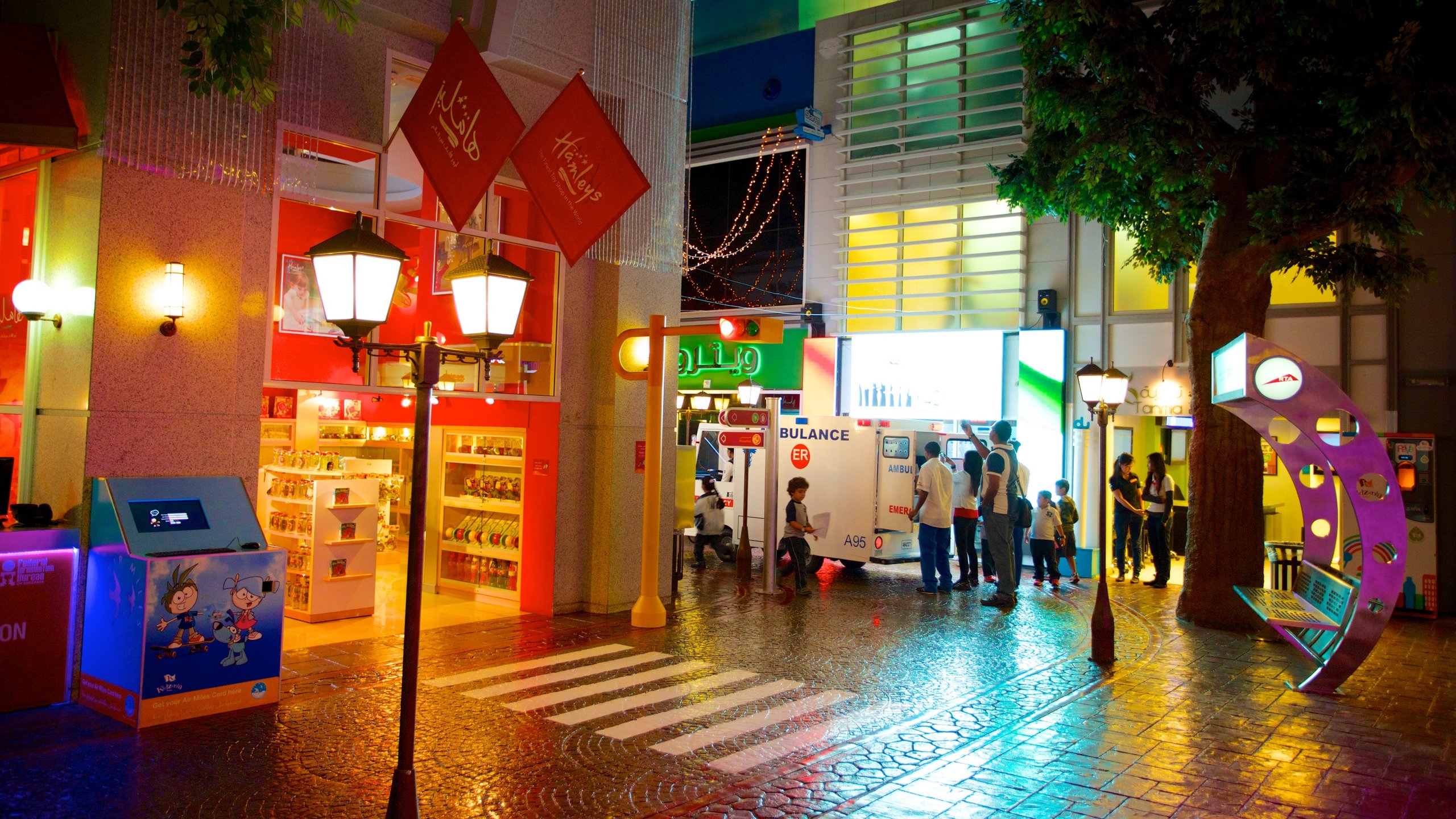kidzania abu dhabi timings