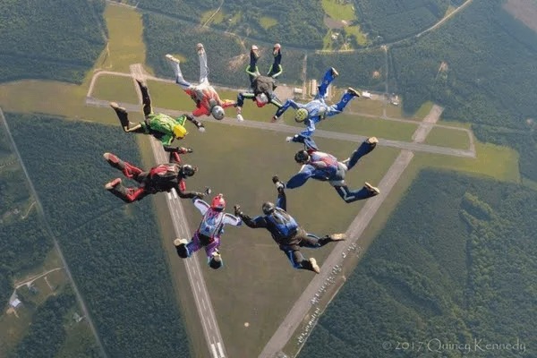 sky dive dubai age limit (2)