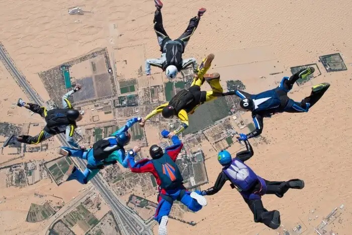 sky dive dubai age limit
