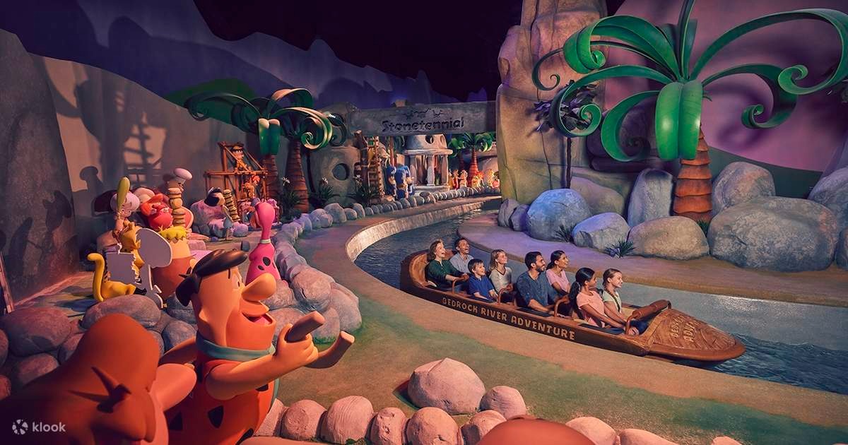 warner bros world abu dhabi timings